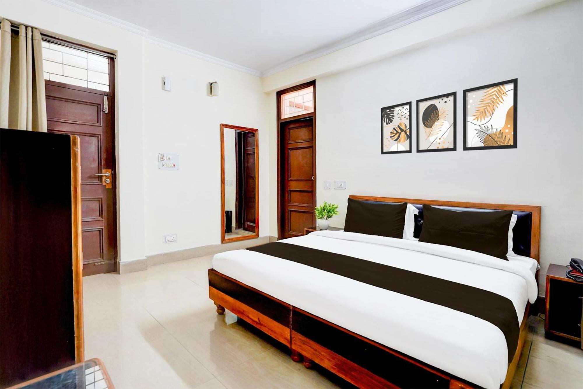 Super Townhouse Mall Road Near Library Chowk Mussoorie Exteriör bild